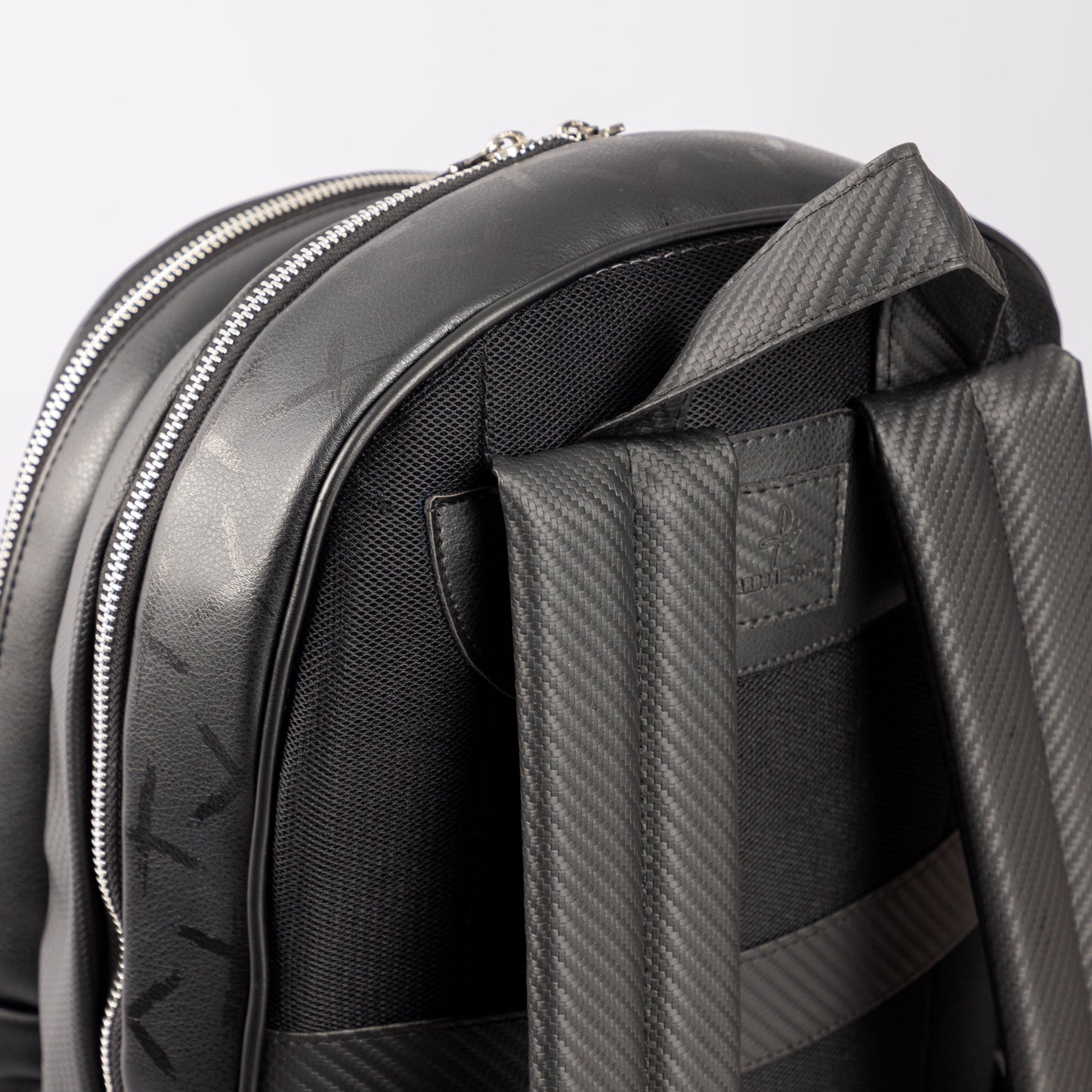 Bolso Maximus Carbon Fiber Laequis