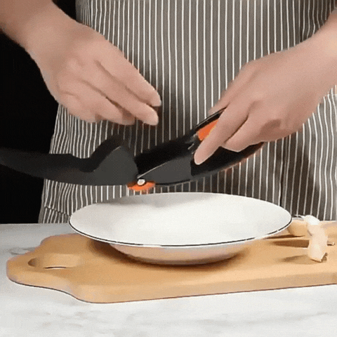 Prensa de Ajo Multifuncional 3 en 1 | Pelador de Frutas-Verduras y Ablandador de Carne