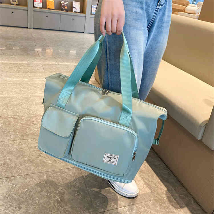 Bolso Deportivo Impermeable y Expandible de Gran Almacenamiento