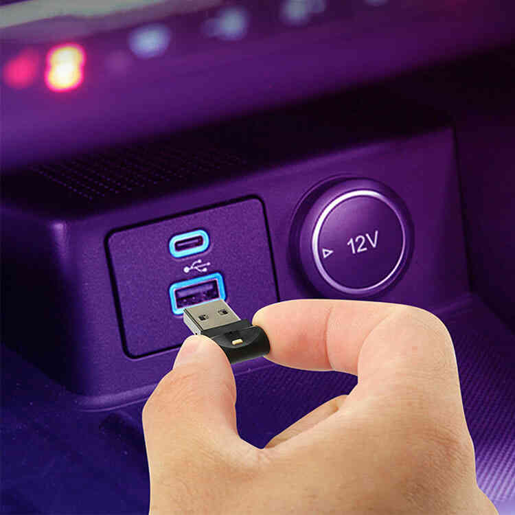 Mini Luz LED RGB de 8 Colores USB para Interior de Carro