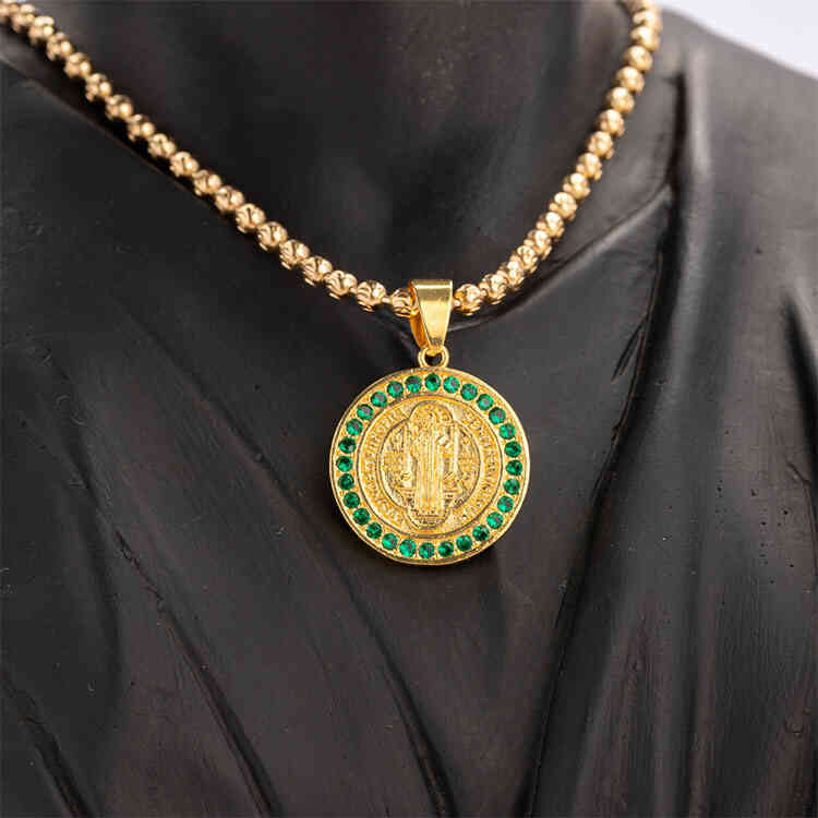Medallón San Benito Tipo Esmeralda | ORO AURUX