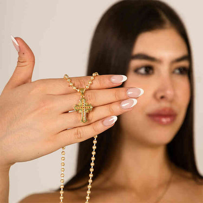 Dije Cruz Estilo Gótica Tipo Rubi | ORO AURUX